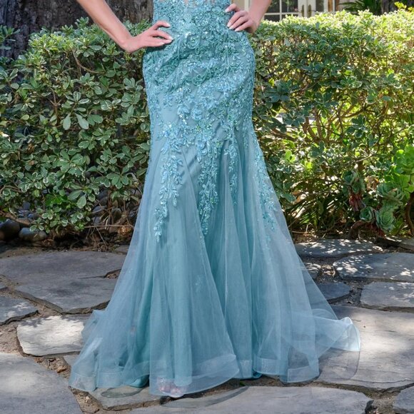 New Floral Lace Embellihsed Maxi Mermaid Tulle Dress w/ Lace Up Back GL3692 - Picture 9 of 14